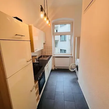 Kuenstlerisches Lägenhet